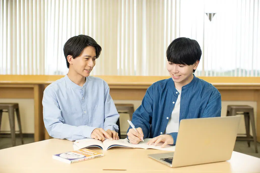 通えるキャンパスは全国に100ヵ所のイメージ画像