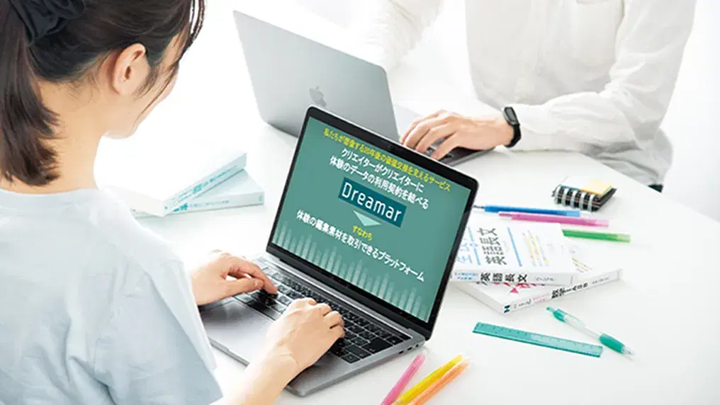 A high school student taking a lesson on a computer