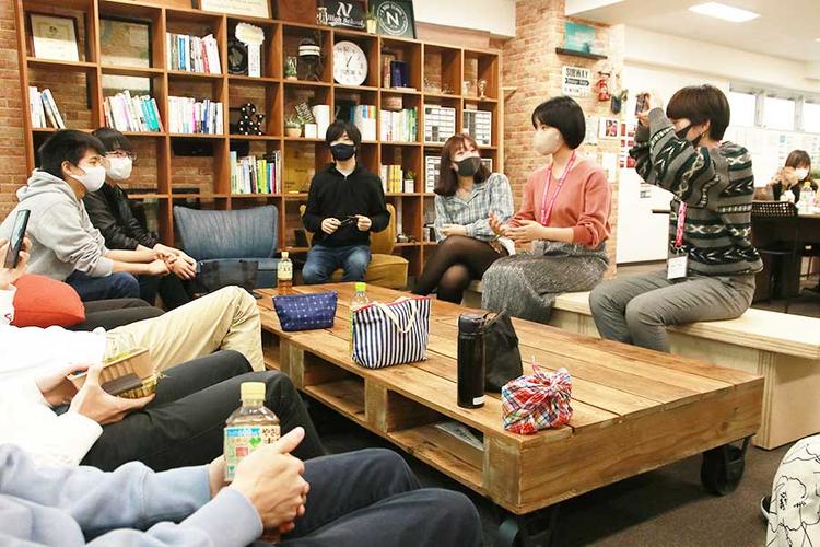 【御茶ノ水】楽しみながら、励まし合いながら…みんなで英語上達を目指すのサムネイル