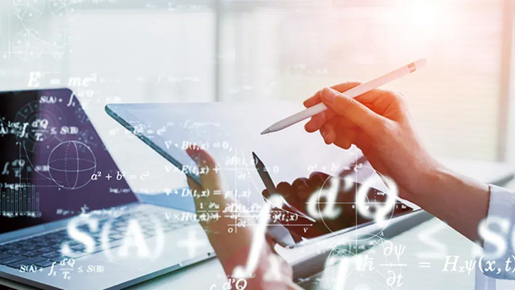 Scene of a mathematical sciences class