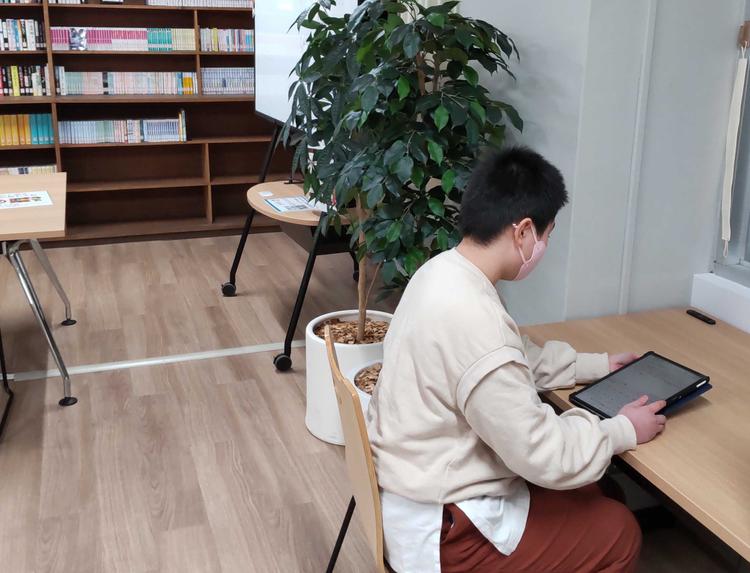 石井彩音さん 「カクヨム甲子園2022」読売新聞社賞を受賞のサムネイル