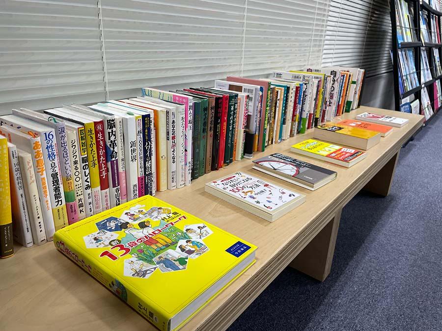 【梅田】読書の秋。生徒たちの要望で誕生した「図書委員会」の魅力を紹介!