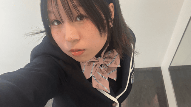 間中 すず