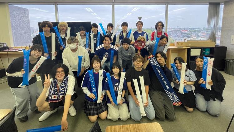 N高卒業生 鈴木彩艶選手がFIFAワールドカップ2026に出場!<br>キャンパスで在校生による応援観戦を実施のサムネイル