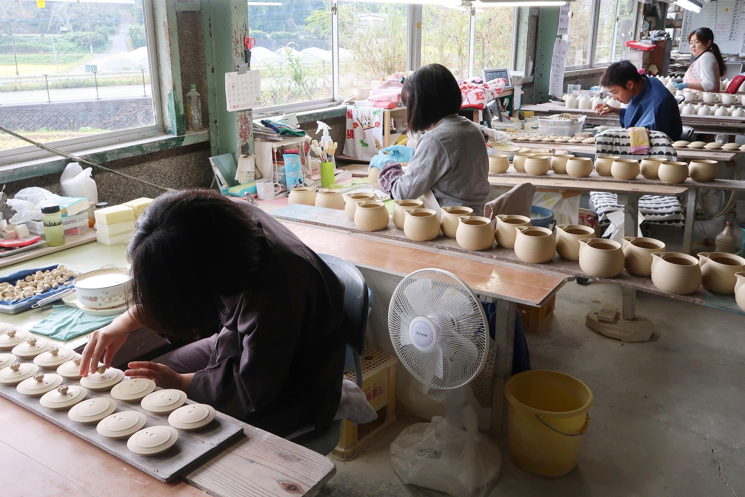 【職業体験】波佐見焼（はさみやき）の伝統を学び、オリジナルの陶磁器を製作