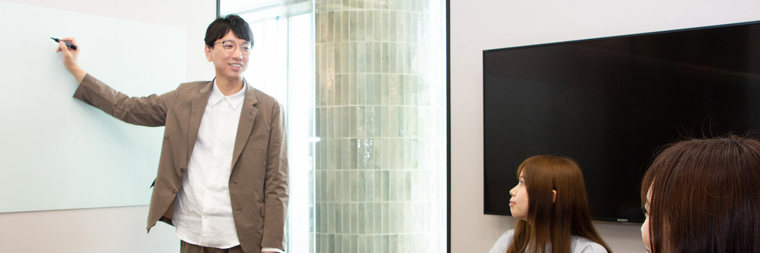 法人本部職員イメージ